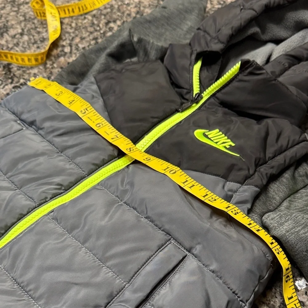 Nike Black and Gray Jacket with Neon Yellow Details XS 4T